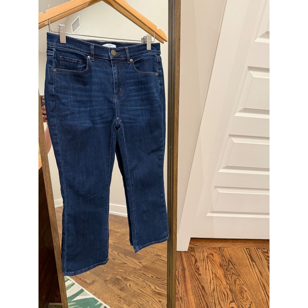 LOFT Outlet Petite Dark Wash Cropped Bootcut Jeans Size 6 Midrise EUC